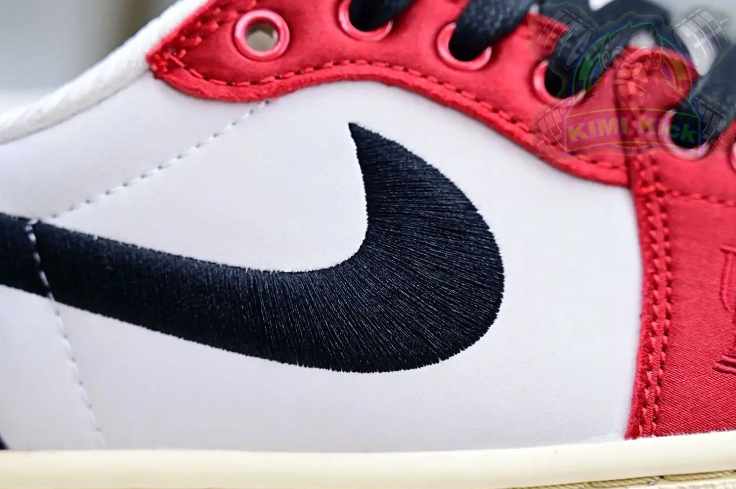Room “Away” Low OG Jordan Air Trophy Jordan Kimikick x 1 0820